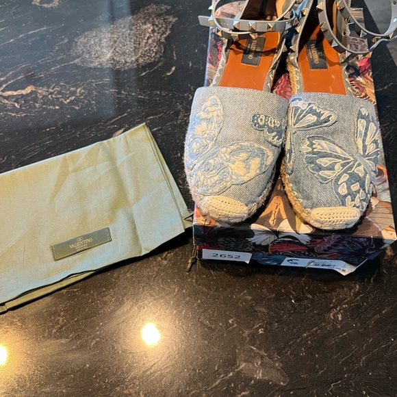 Authentic Valentino Garavani Denim Butterfly Espadrille - Picture 6 of 12